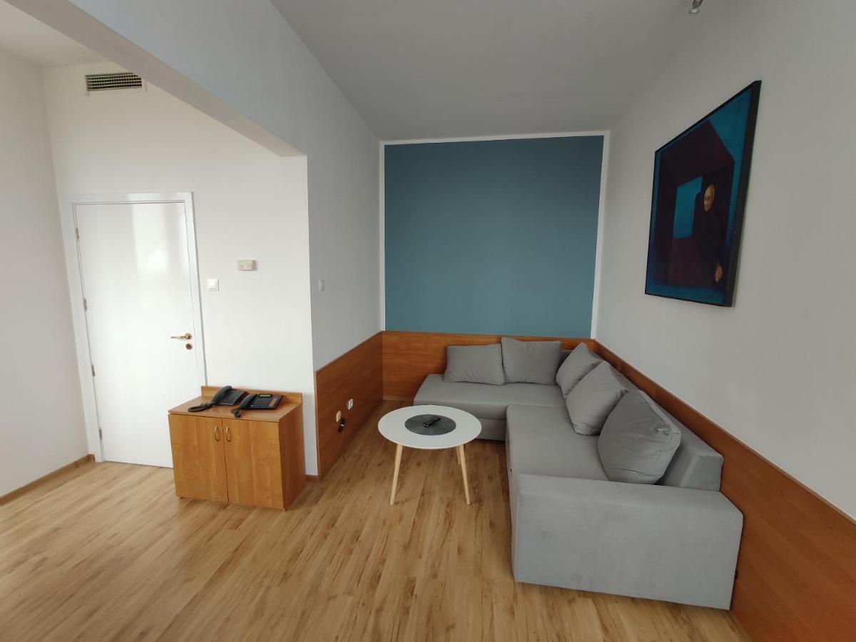Apartamenty Mz Polonia - Kolobrzeg, Portowa 18 Ngoại thất bức ảnh