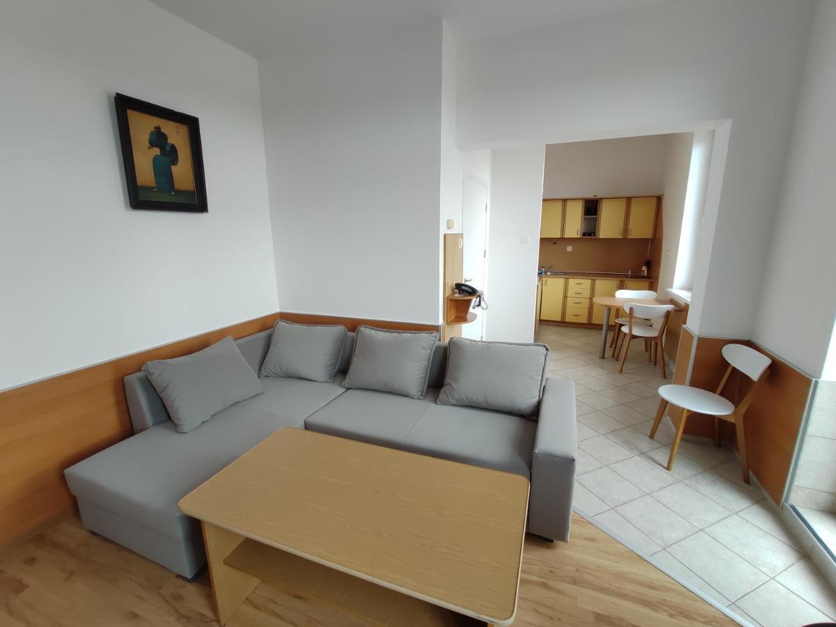 Apartamenty Mz Polonia - Kolobrzeg, Portowa 18 Ngoại thất bức ảnh