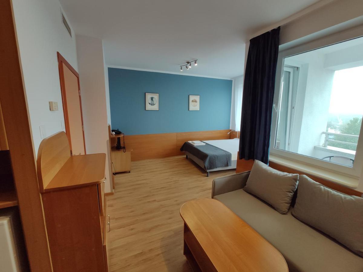Apartamenty Mz Polonia - Kolobrzeg, Portowa 18 Ngoại thất bức ảnh
